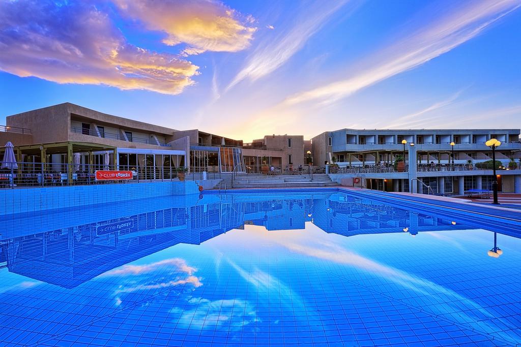 Santa Marina Beach Gazi Екстер'єр фото