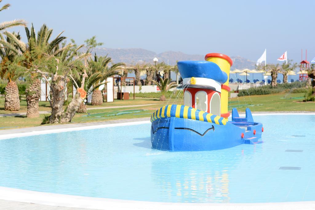 Santa Marina Beach Gazi Екстер'єр фото