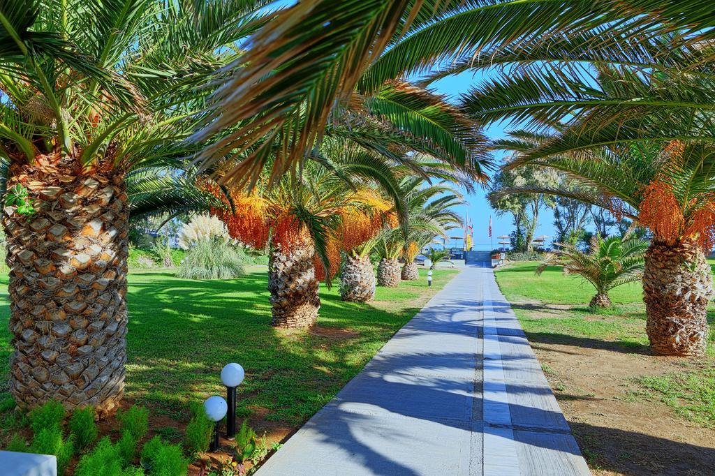 Santa Marina Beach Gazi Екстер'єр фото
